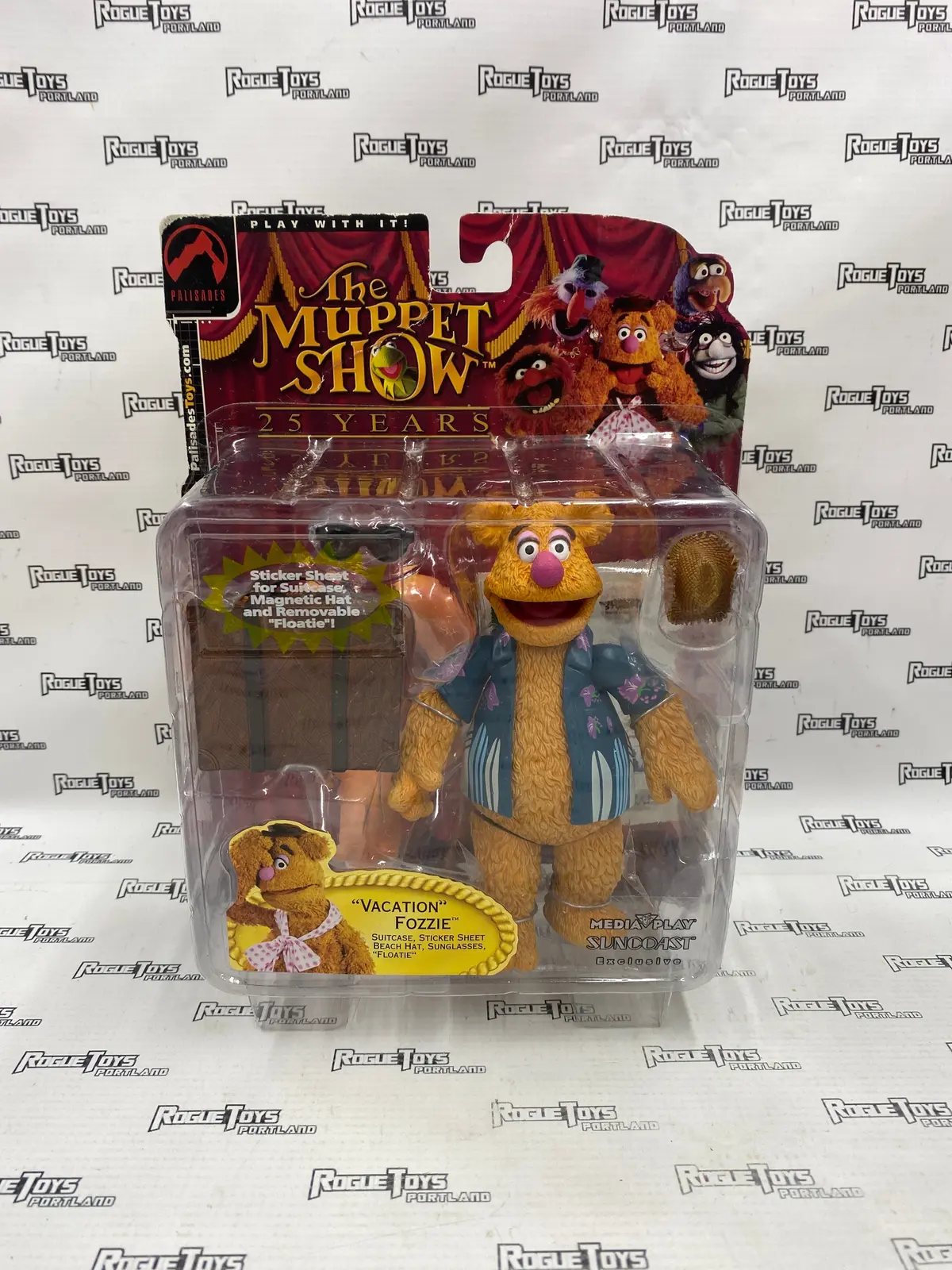 Palisades The Muppet Show Series 2 Vacation Fozzie 1
