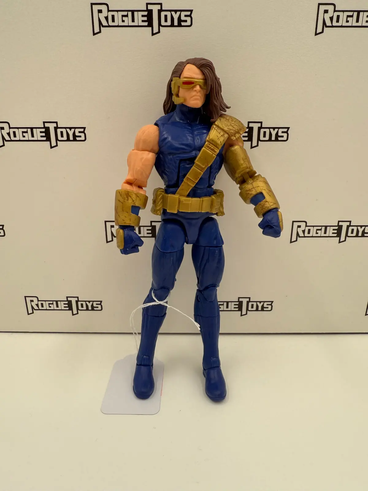 Hasbro Marvel Legends Colossus Wave Cyclops 1