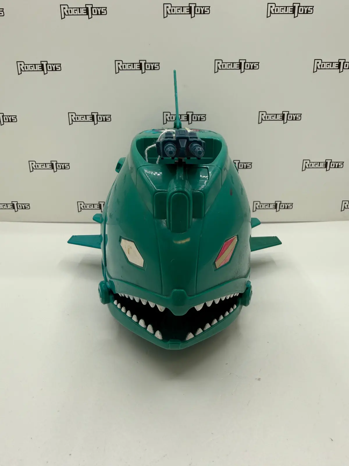 Hasbro Takara Vintage Battle Beasts Shocking Shark Base Playset 1