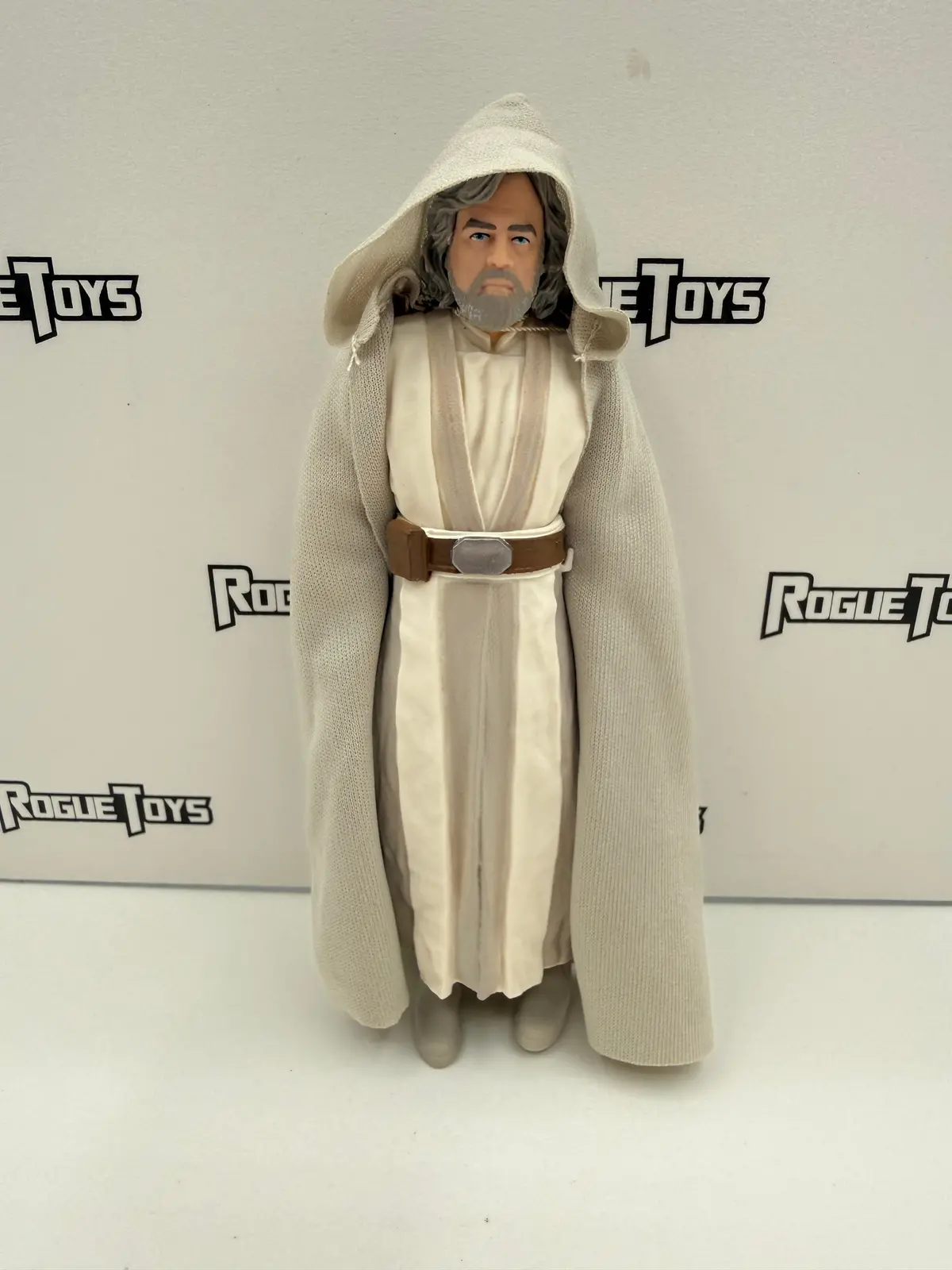 Hasbro Star Wars The Black Series Luke Skywalker Jedi Master 1