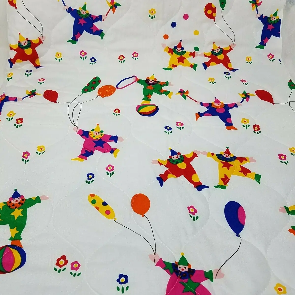 Vintage Fun Zone Hoffman California Fabrics Quilted Insulated Material Clowns 1