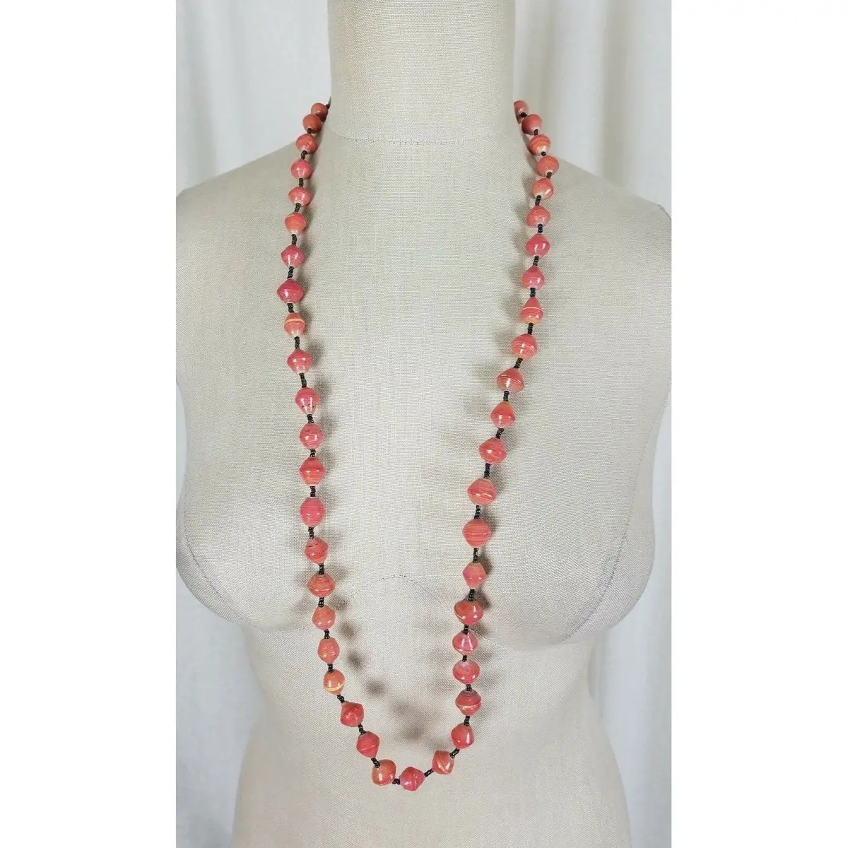 Salmon Pink Faceted Resin Plastic Diamond Beads Single Strand Beaded Necklace 1