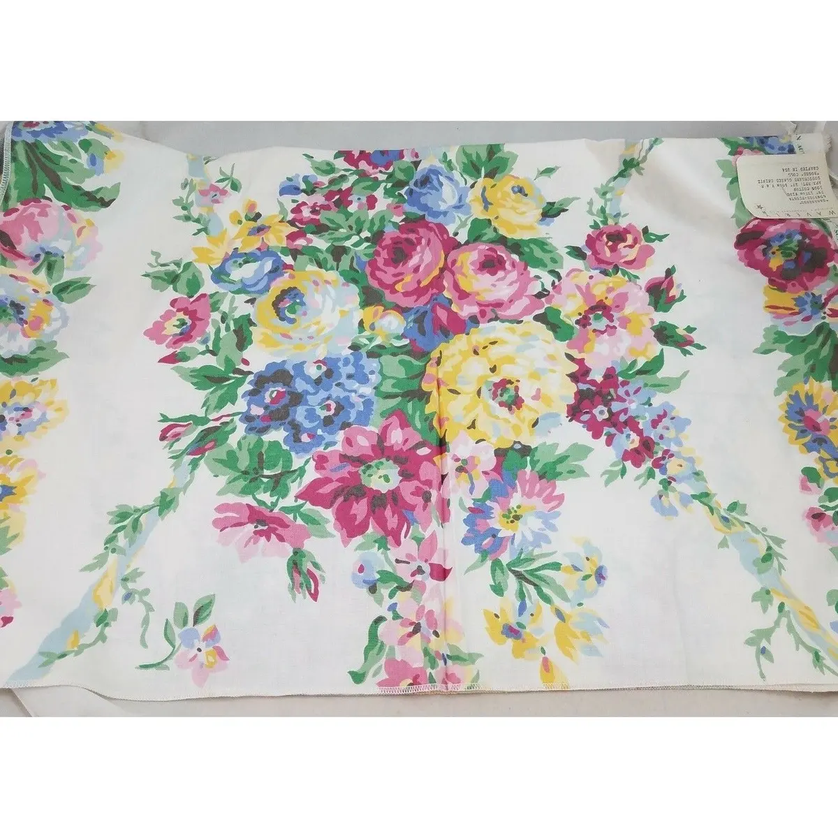 Waverly Sarabande Fiesta Roses Collection Cotton Chintz Fabric Material Flowers 1