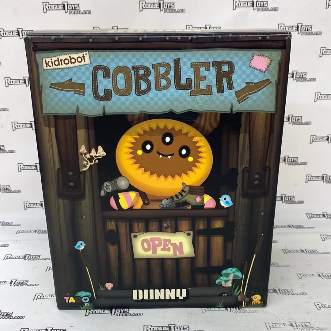 Kidrobot Dunny 8” Cobbler Dunny 1