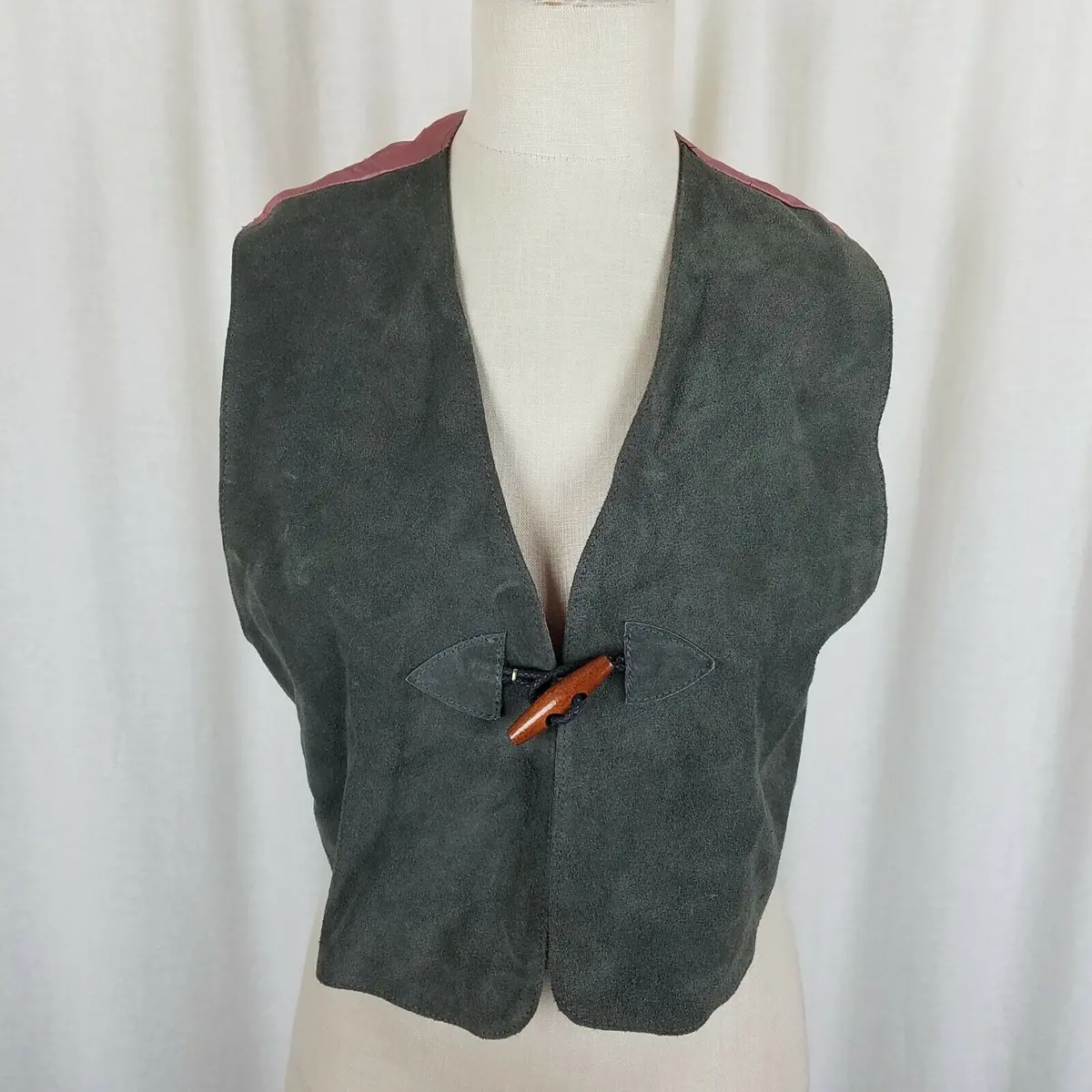 Vintage Jordache Leather Wood Toggle Front Vest Womens S M Satin Back Waistcoat 1