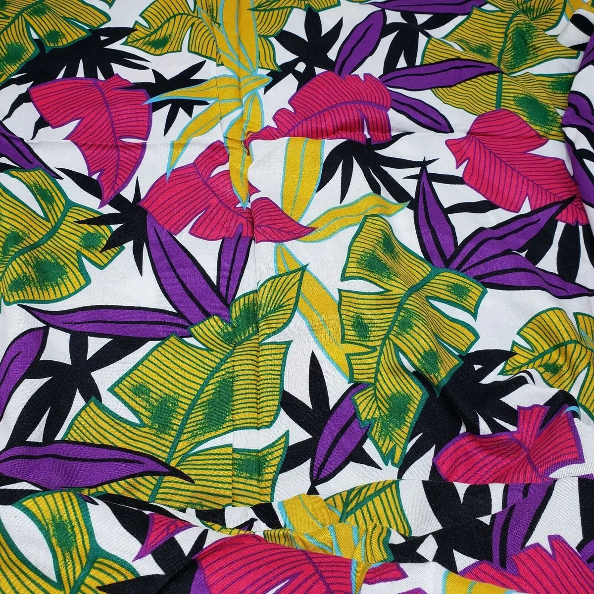 Vintage Hawaiian Large Leaf Hibiscus Floral Print Synthetic Dress Fabric 3 Yards 1