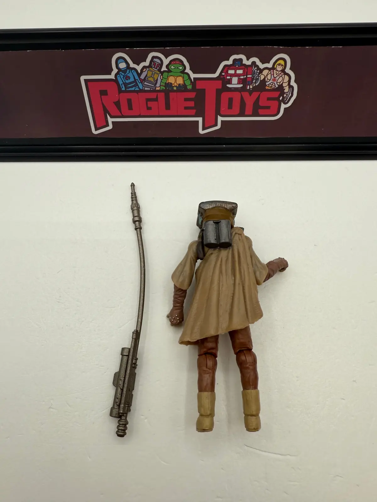 Hasbro Star Wars Saga Legends Princess Leia Boussh Disguise 1