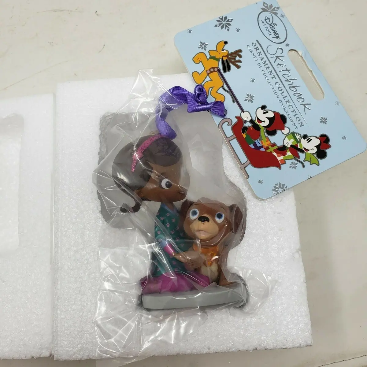 Disney Sketchbook Doc Mcstuffins & Findo Christmas Ornament 2015 New In Box 1