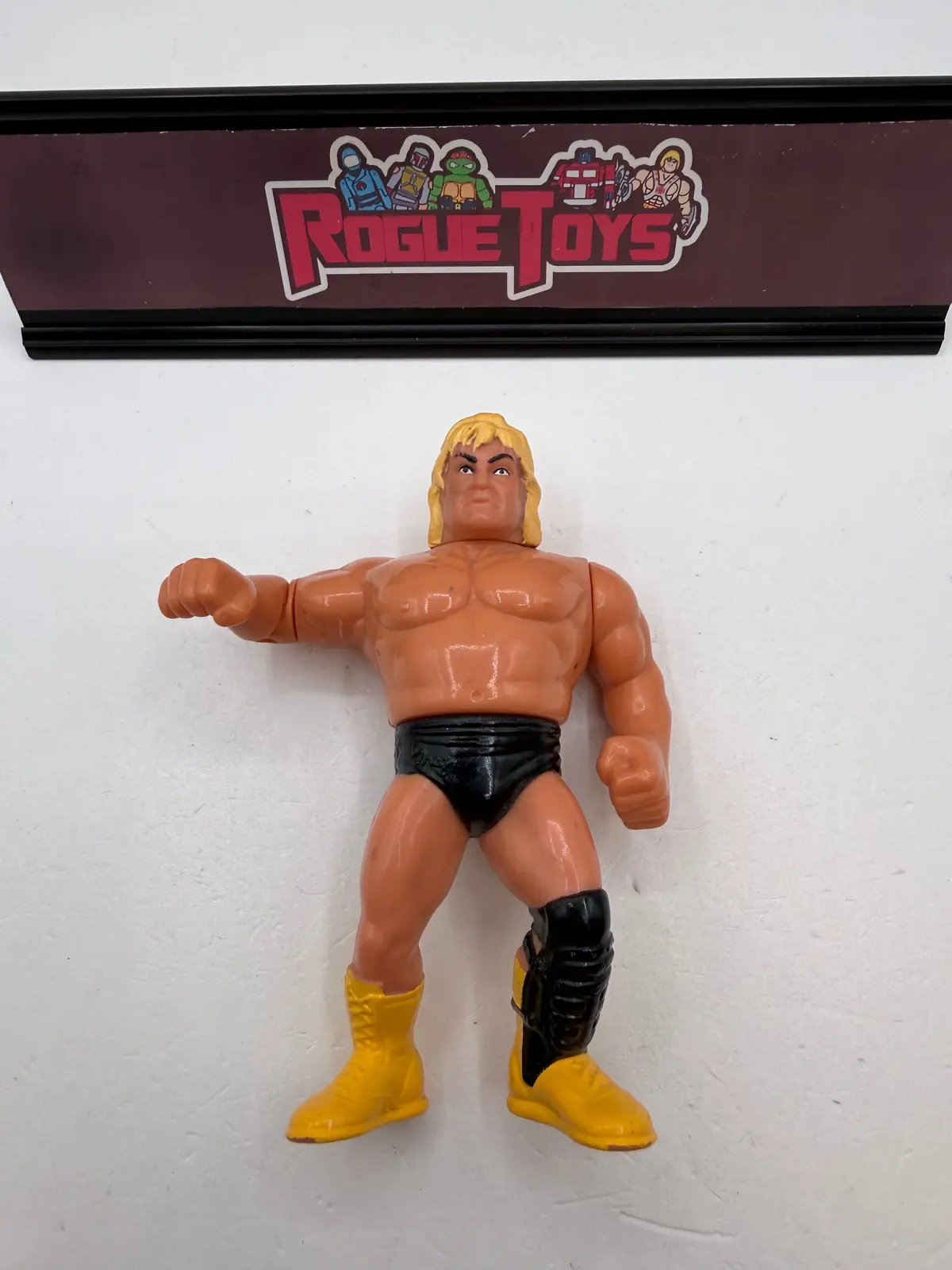 Hasbro Wwf Greg “The Hammer” Valentine 1