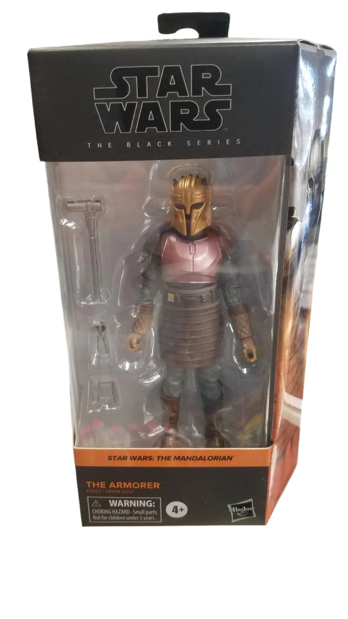 Hasbro Star Wars Black Series, The Mandalorian Armorer 1