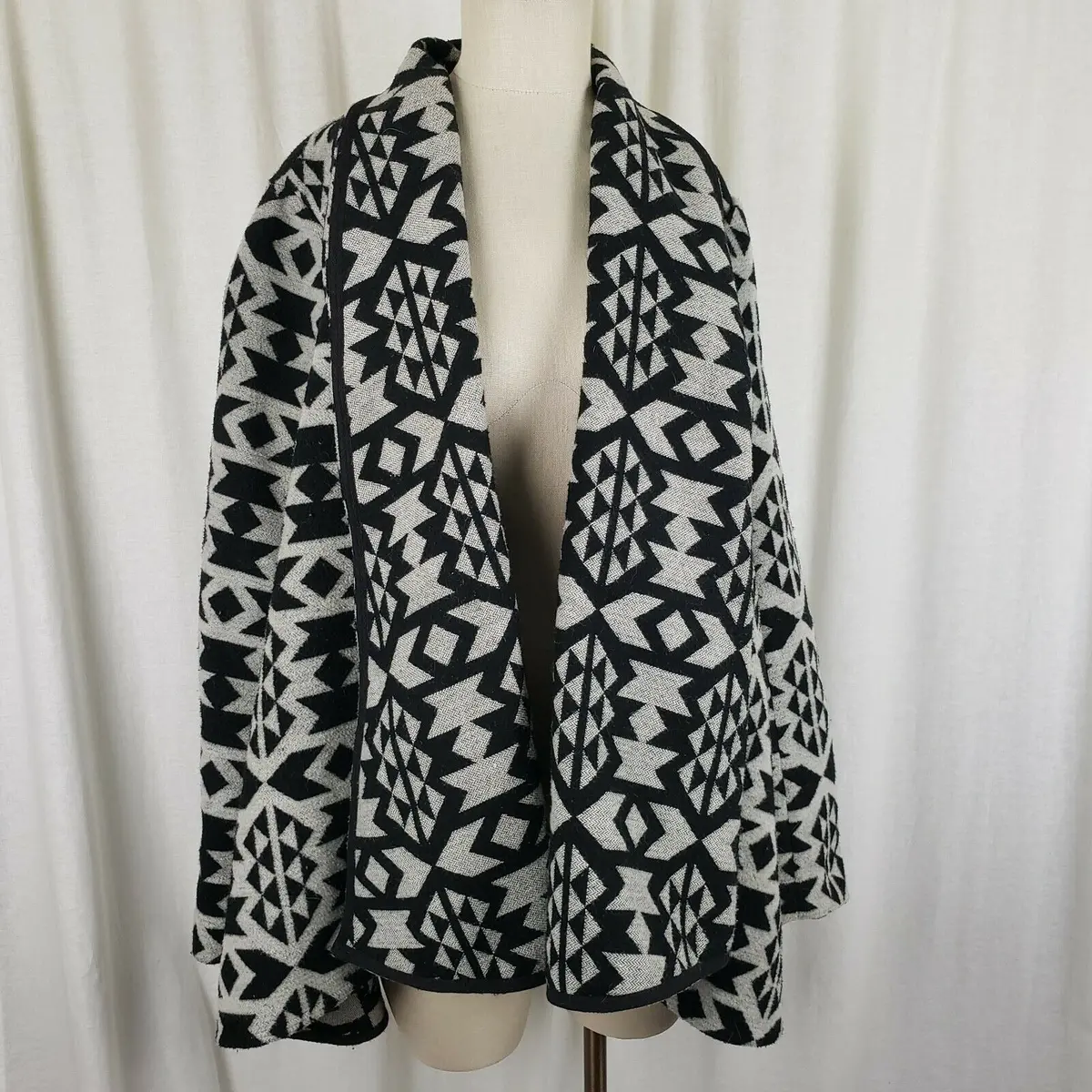 Forever21 Southwestern Woven Wool Kimono Jacket Open Front Swing Womens L Aztec 1