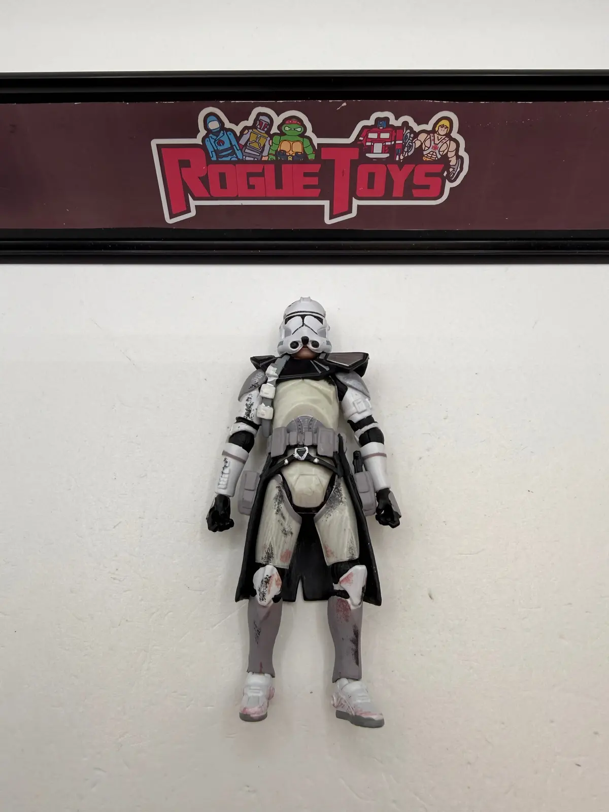 Hasbro Star Wars 30Th Anniversary Saga Legends Clone Trooper Commander 1