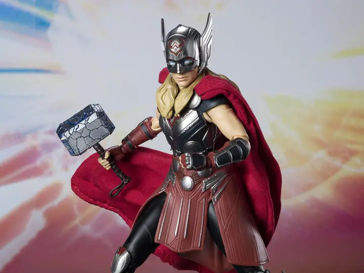 S.H. Figuarts - Thor: Love And Thunder - Mighty Thor (Jane Foster) Action Figure Low Stock 1