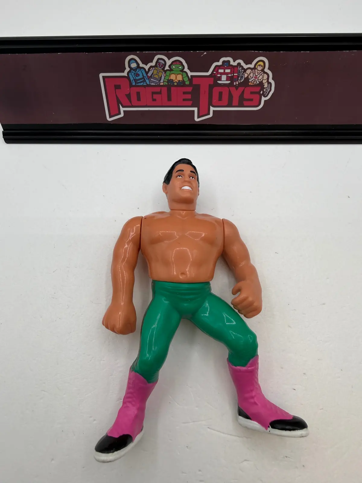 Hasbro Wwf “El Matador” Tito Santana 1