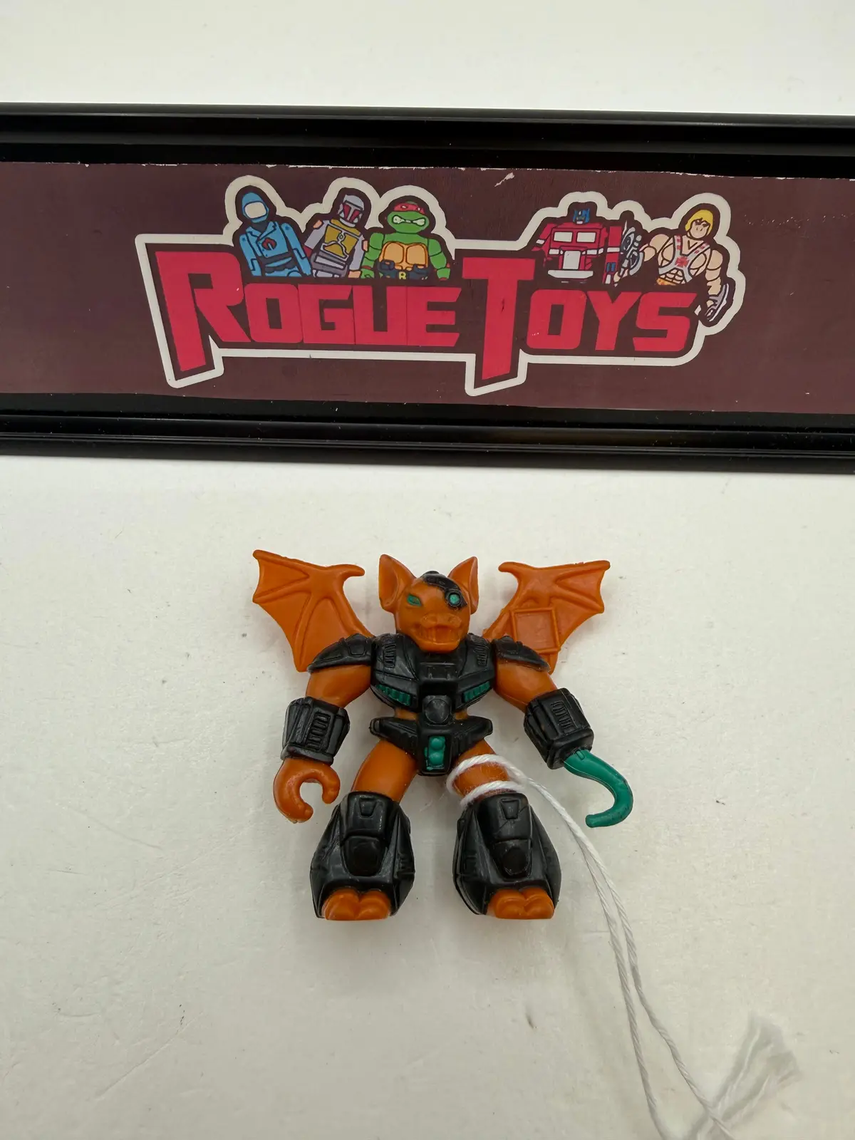 Hasbro Takara Vintage Battle Beasts #12 Blitzkrieg Bat W/ Weapon 1