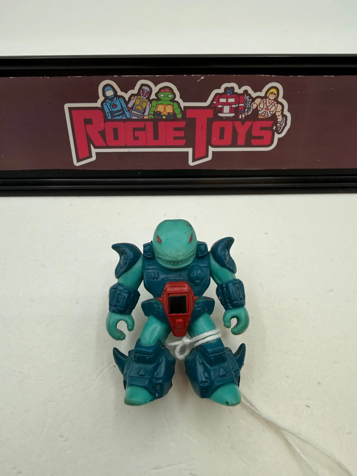 Hasbro Takara Vintage Battle Beasts #20 Sawtooth Shark W/ Weapon & Working Rub 1