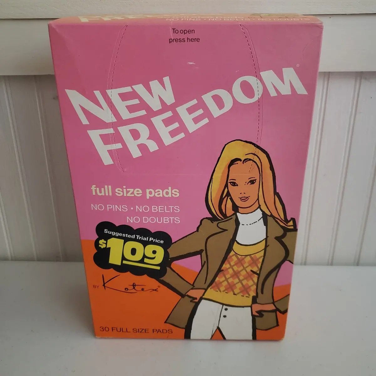 Nos New Freedom Kotex Beltless Maxi Pads 1973 Vintage Pink Box 30 Full Size Rare 1