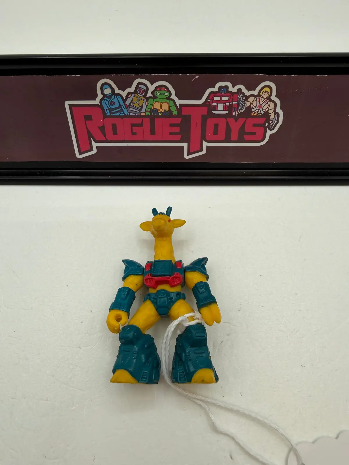 Hasbro Takara Vintage Battle Beasts #18 Rubberneck Giraffe 1