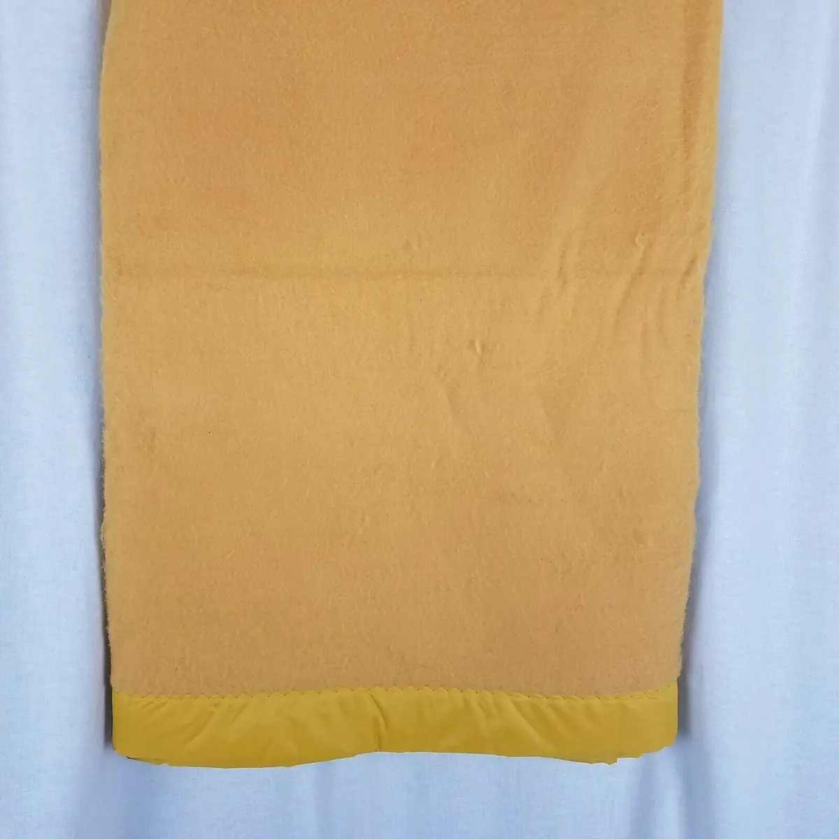 Vintage Satin Trim Harvest Gold Blanket 72” X 88” Thermal Acrylic Twin Or Double 1