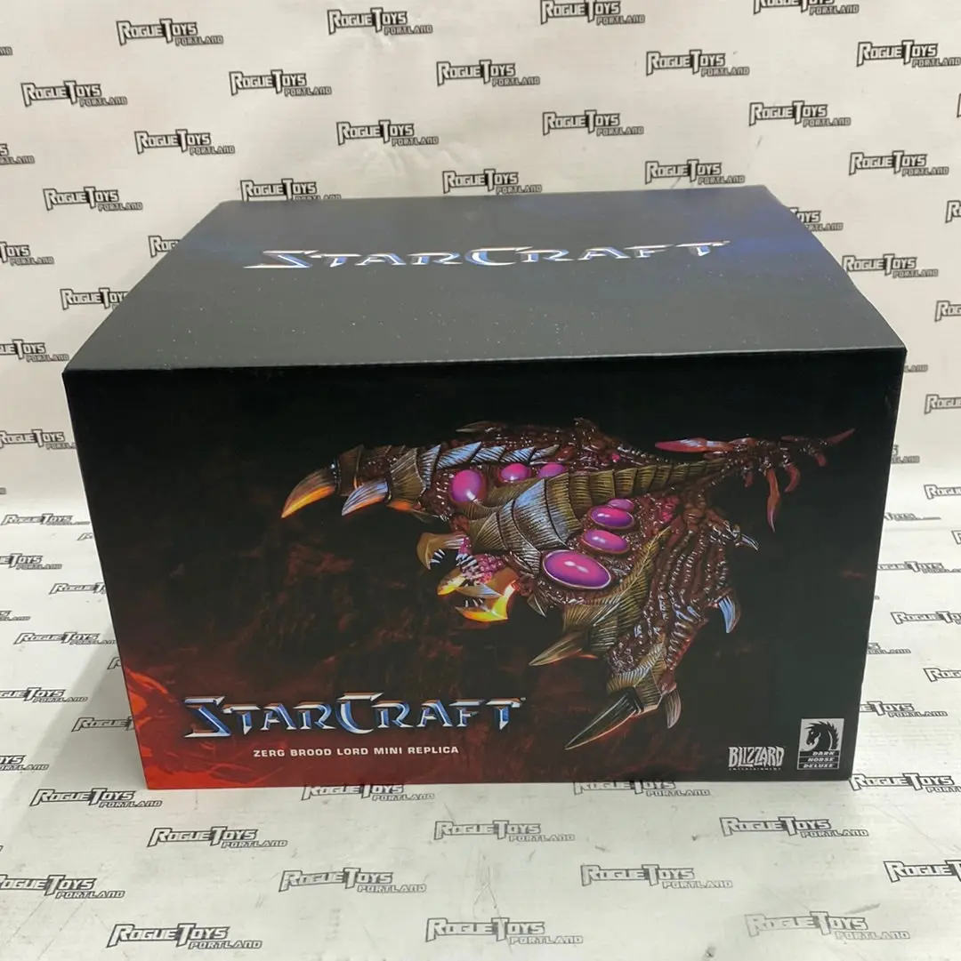 Dark Horse Deluxe Star Craft Zerg Brood Lord Mini Replica 1