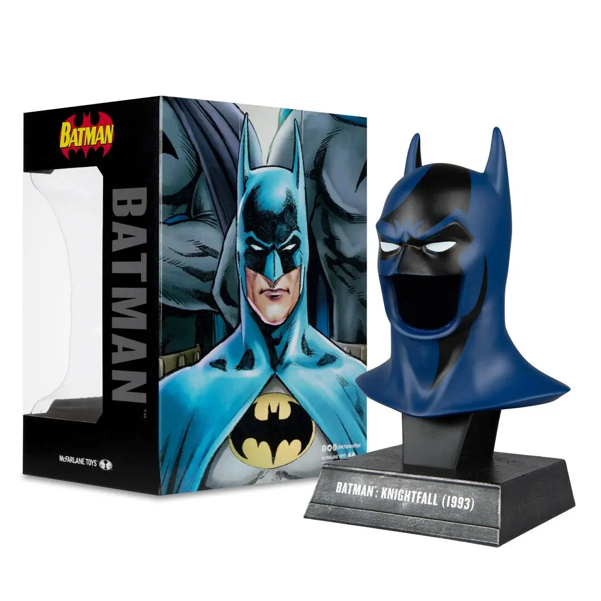 Mcfarlane: Dc Direct - Dc Comics: Batman (Knightfall) - 1:3 Scale Cowl Prop Replica - Wave 1 (17909) 1