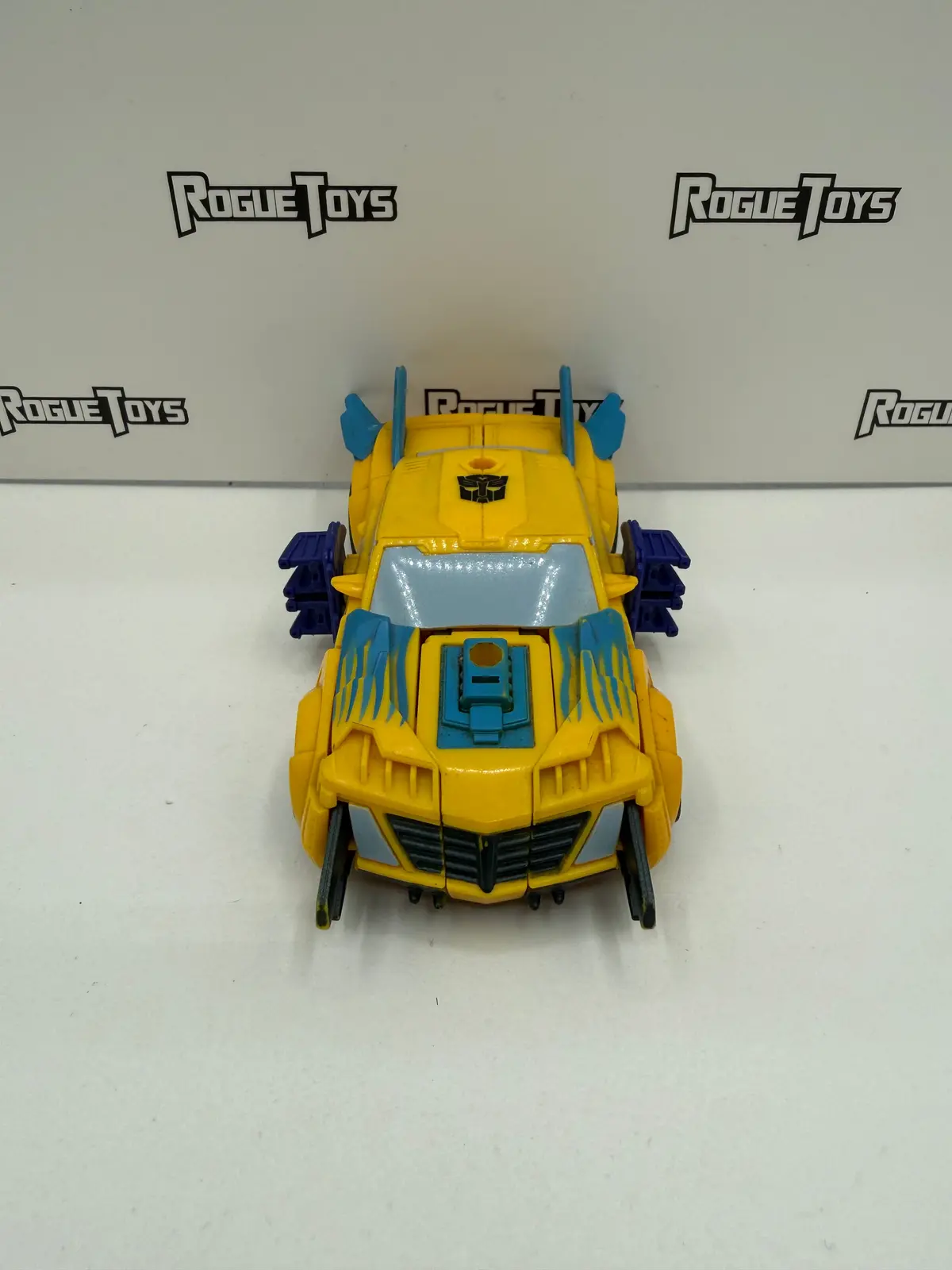 Hasbro Transformers Prime Beast Hunters Deluxe Class Nova Blast Bumblebee 1