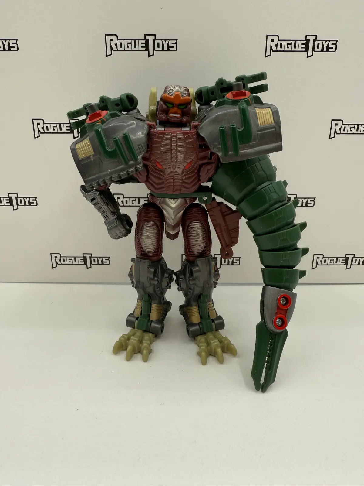Hasbro Transformers Armada Max-Cons Decepticon Predacon 1