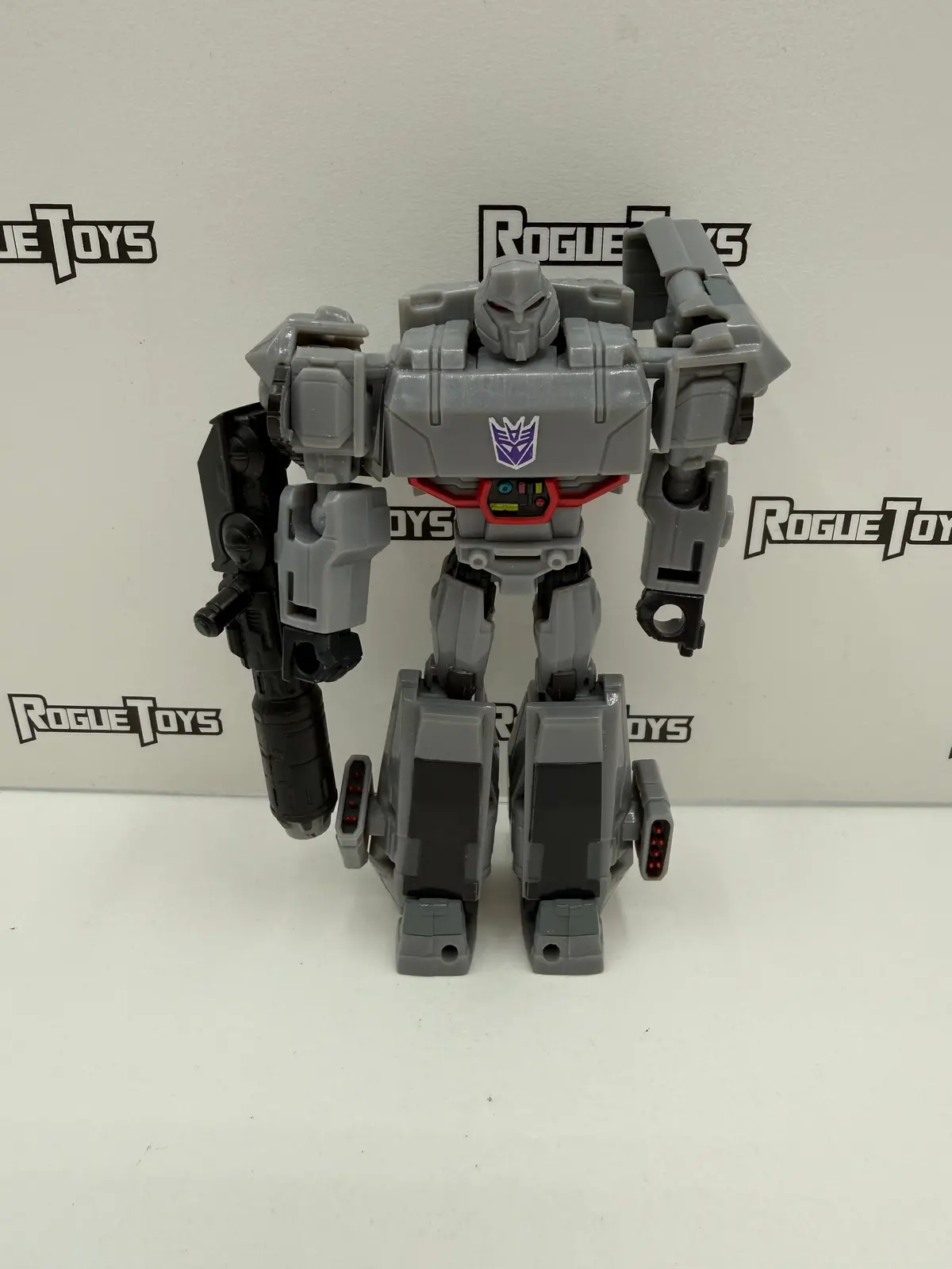 Hasbro Transformers Cyberverse Deluxe Class Megatron 1