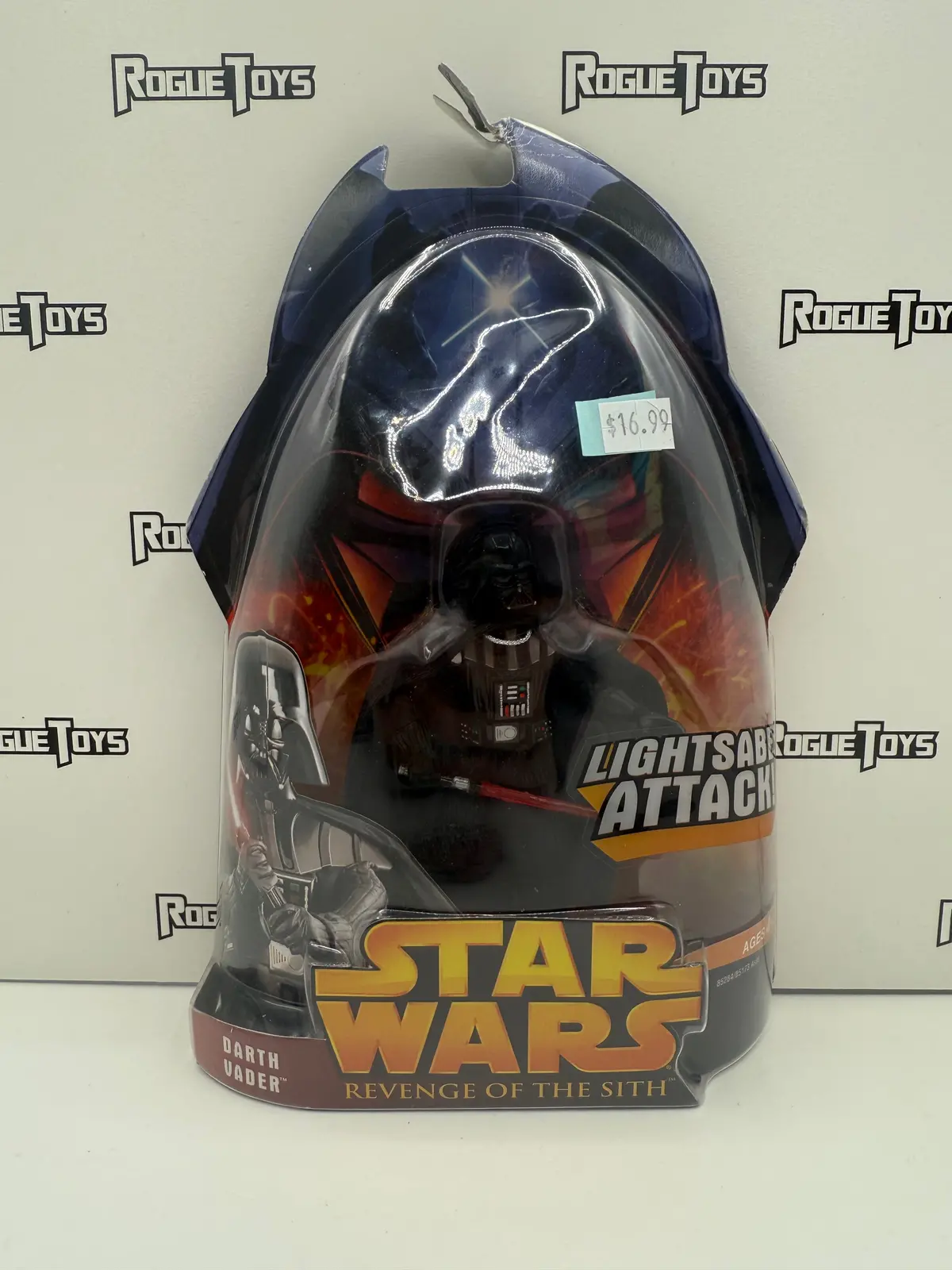 Hasbro Star Wars: Revenge Of The Sith Darth Vader (Lightsaber Attack!) 1