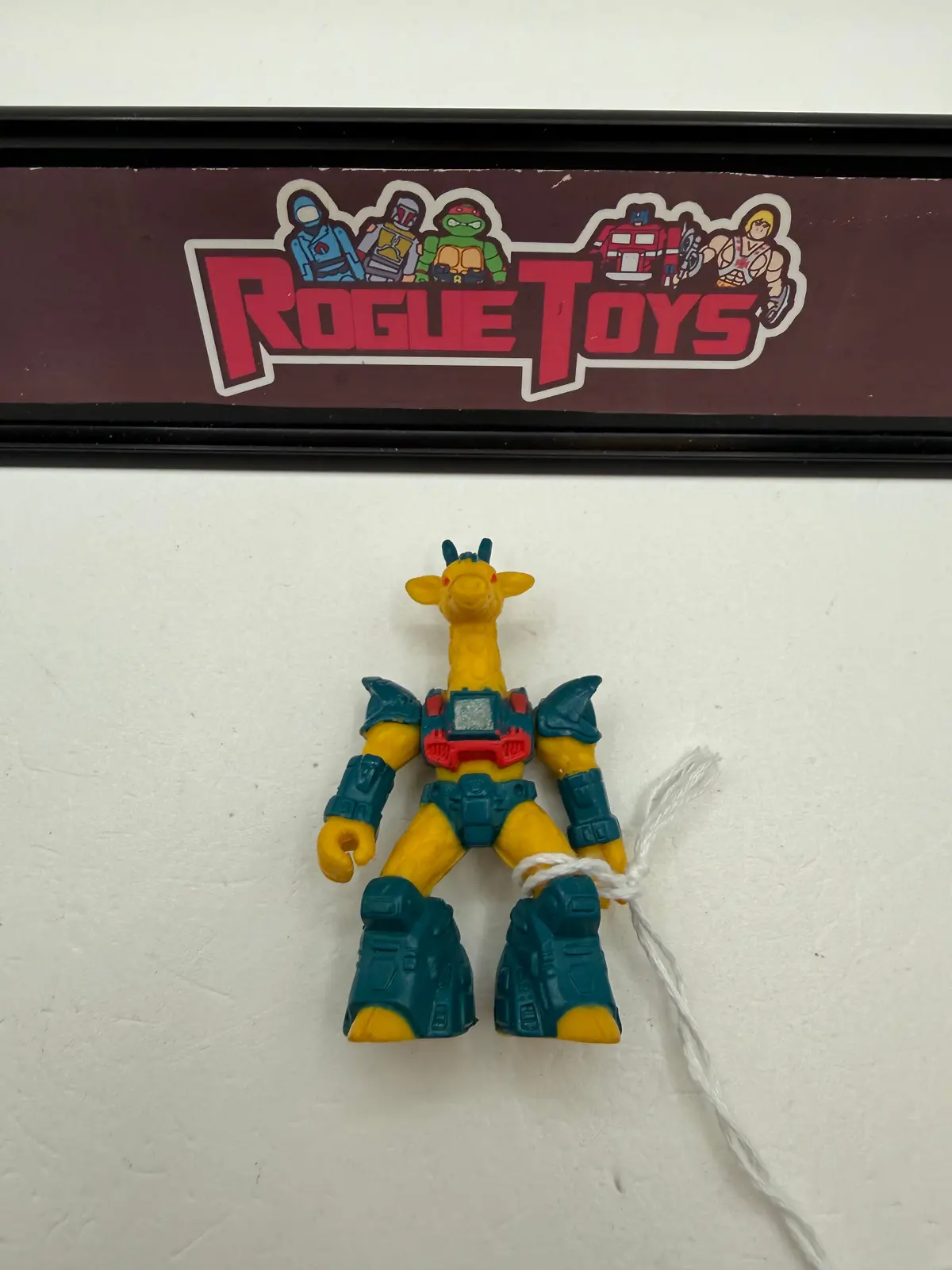 Hasbro Takara Vintage Battle Beasts #18 Rubberneck Giraffe 1