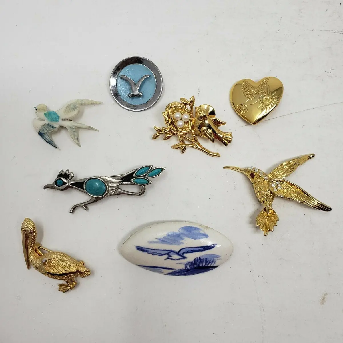 Vintage Lot Of 8 Brooch Pins Birds Faux Turquoise St Labre Variety Club Japan 1