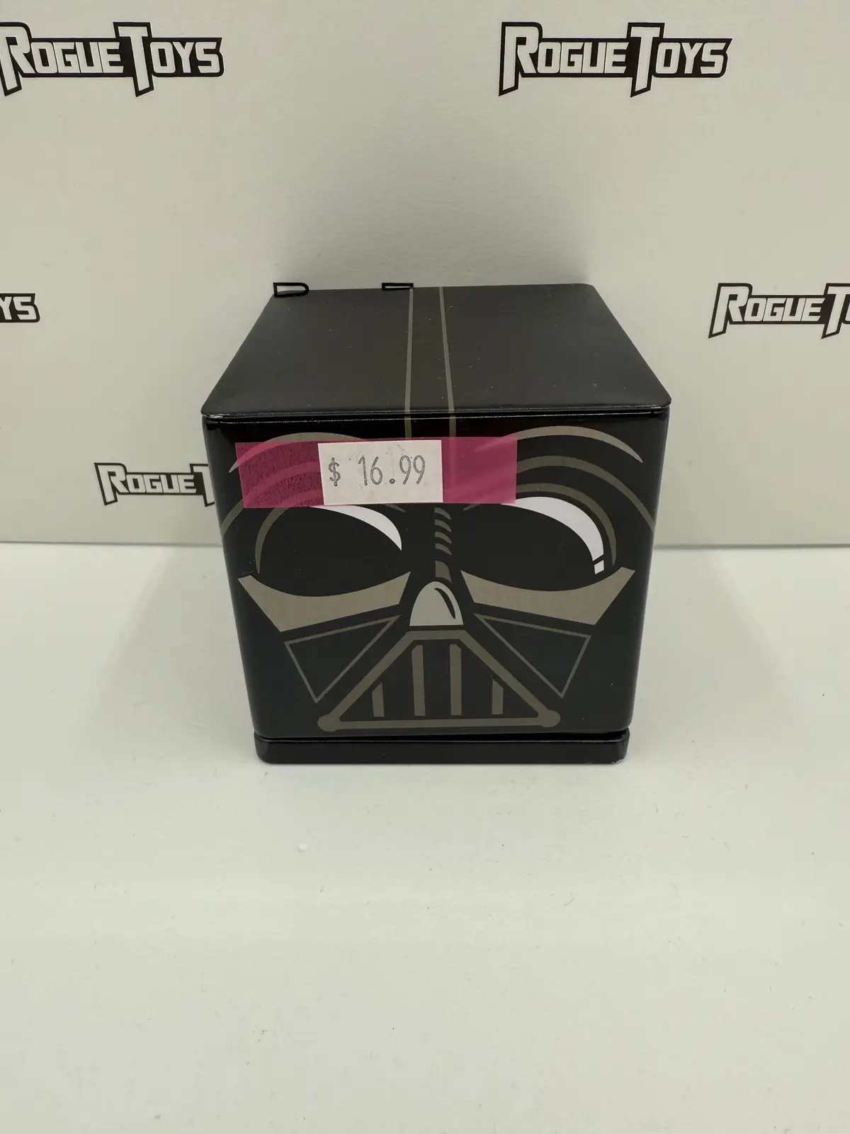 Hallmark Cubeez Star Wars Darth Vader 1