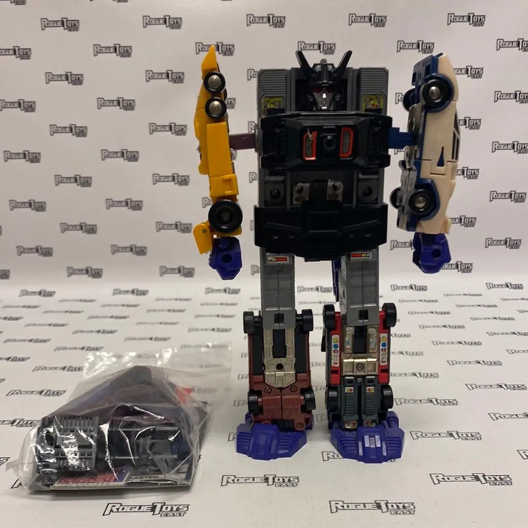 Hasbro Transformers G1 Menasor 1