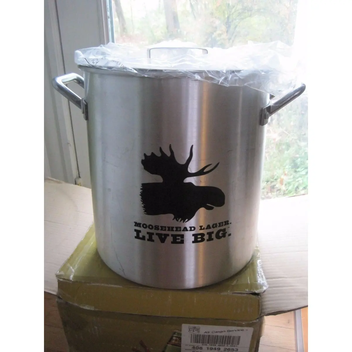 Moosehead Lager Live Big Pot 12 Quart Aluminum Lobster Steamer Canada Beer Metal 1