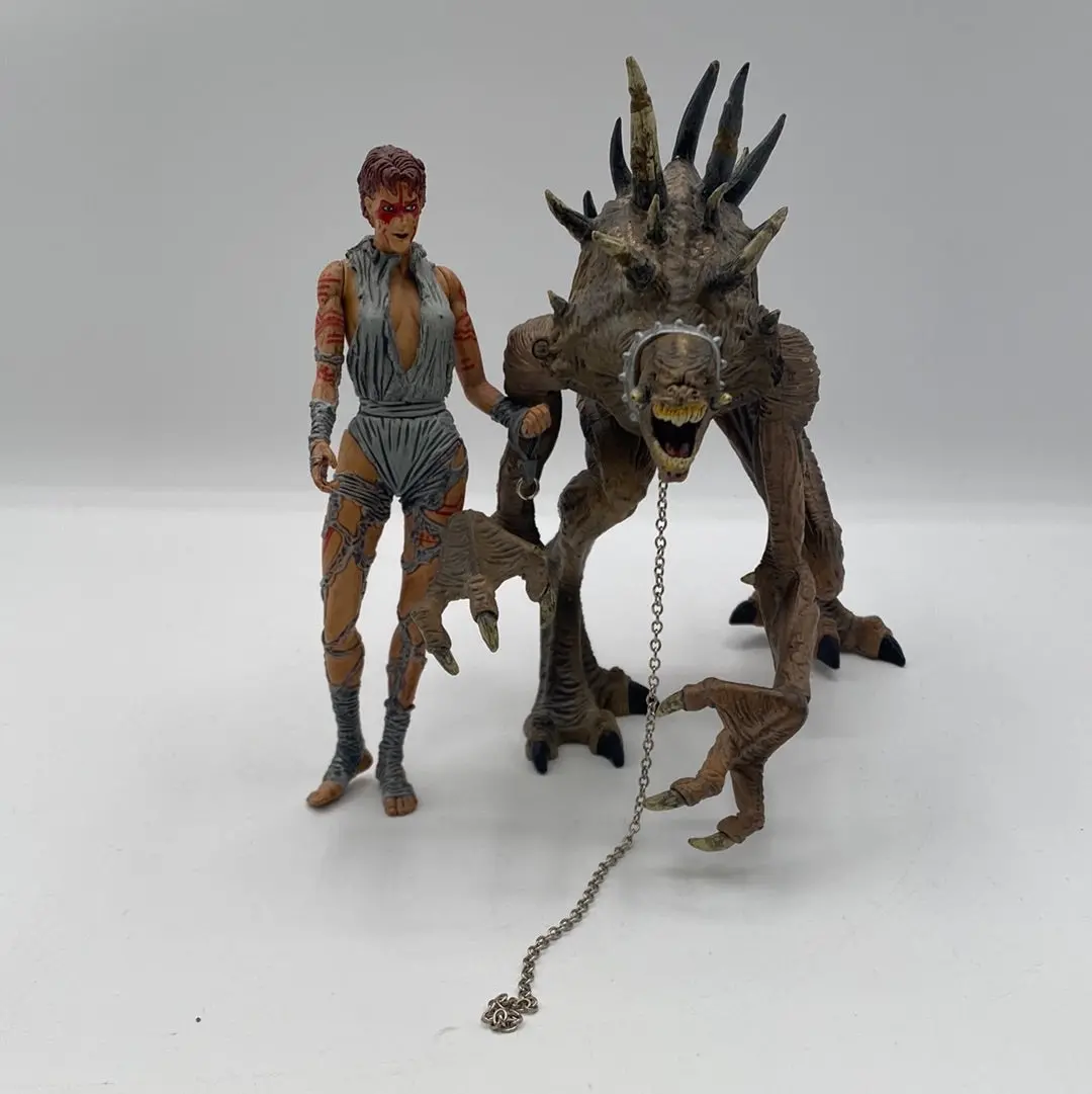 Mcfarlane Toys 1999 Curse Of The Spawn Jessica Priest & Mr. Obersmith (Left Leg Comes Off But Can Re-Attach) 1