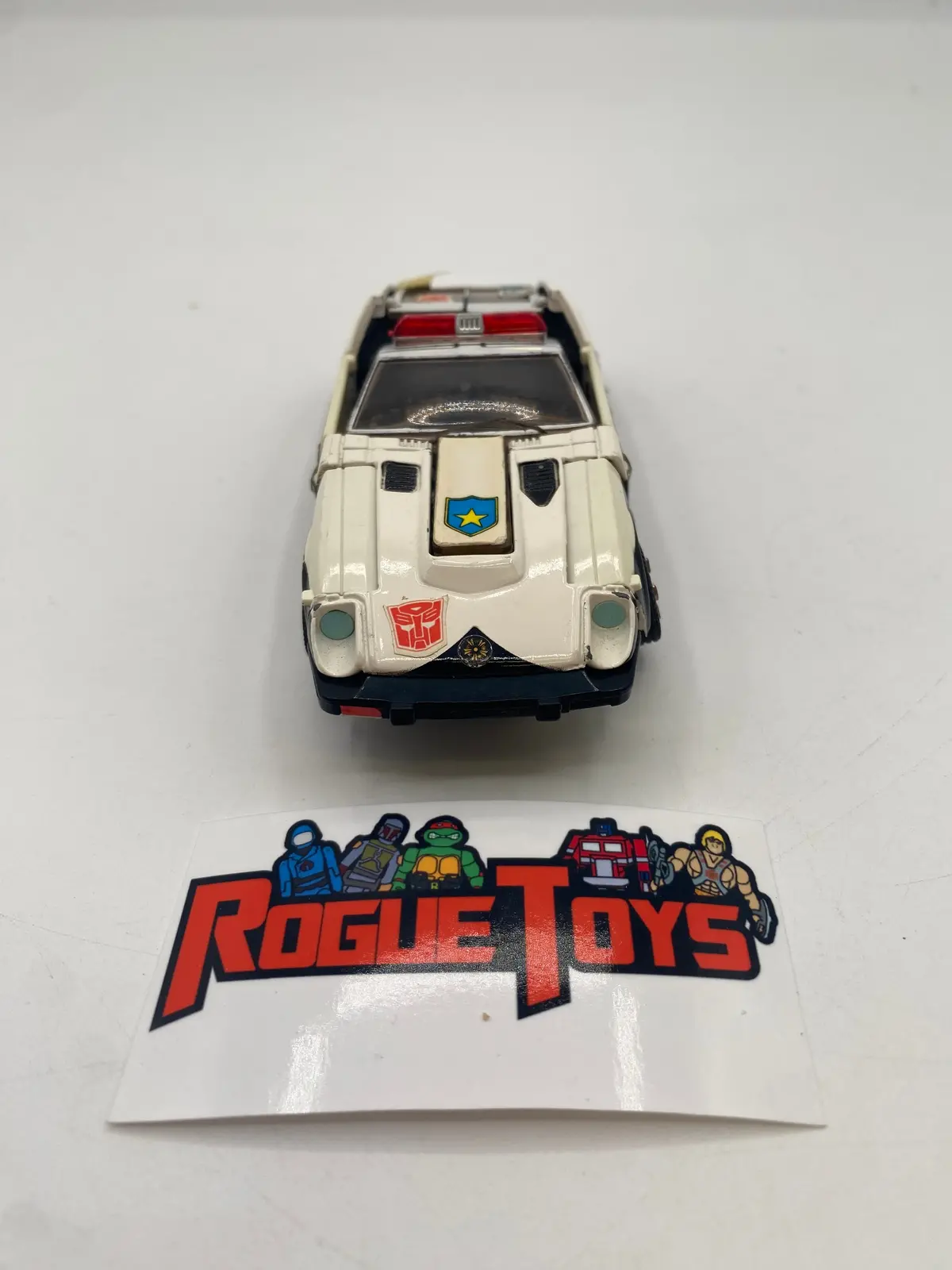 Hasbro Transformers G1 Prowl 1