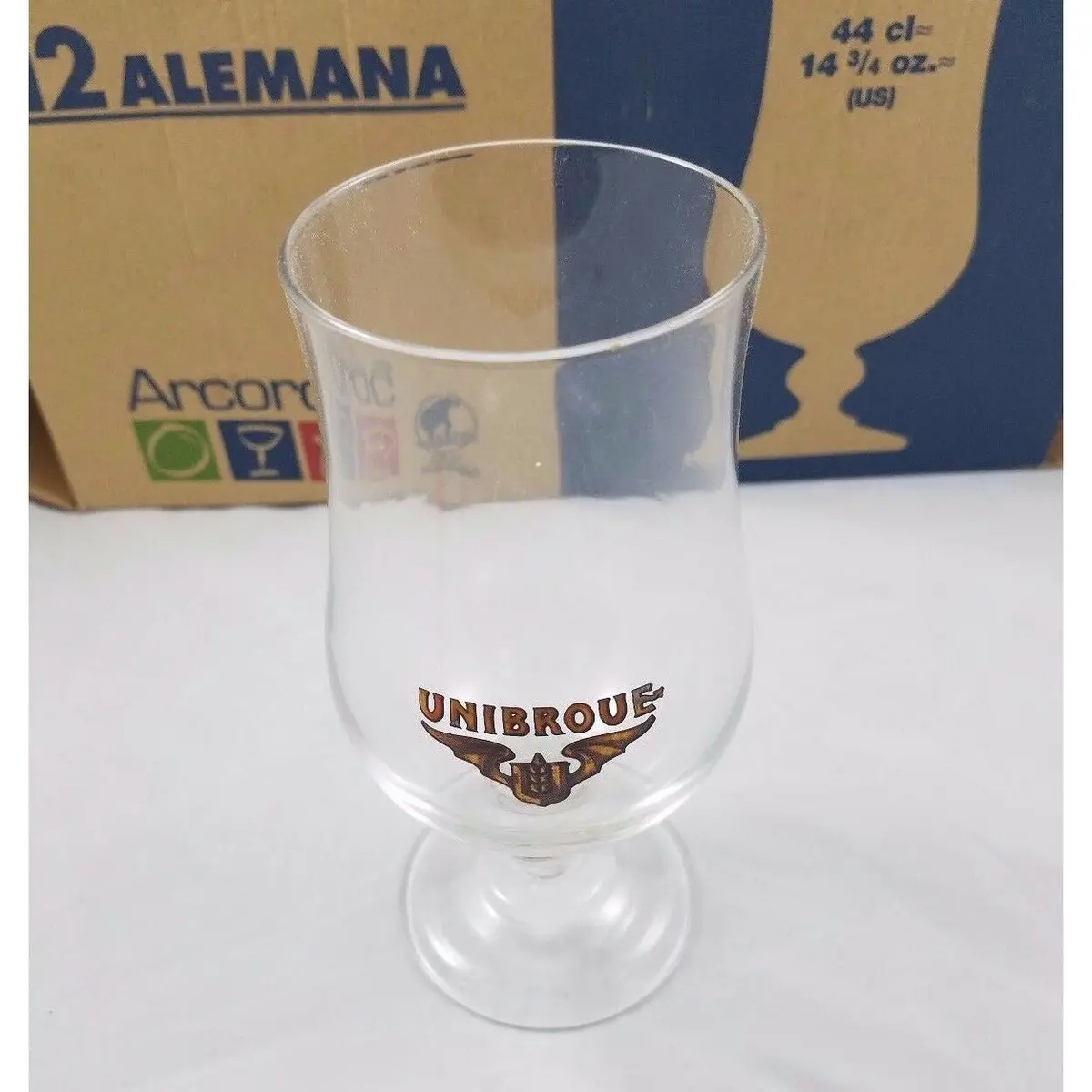 Unibroue Brewery 12 Alemana Chalice Goblet Beer Pilsner Glasses 14.75 Oz Arcoroc 1