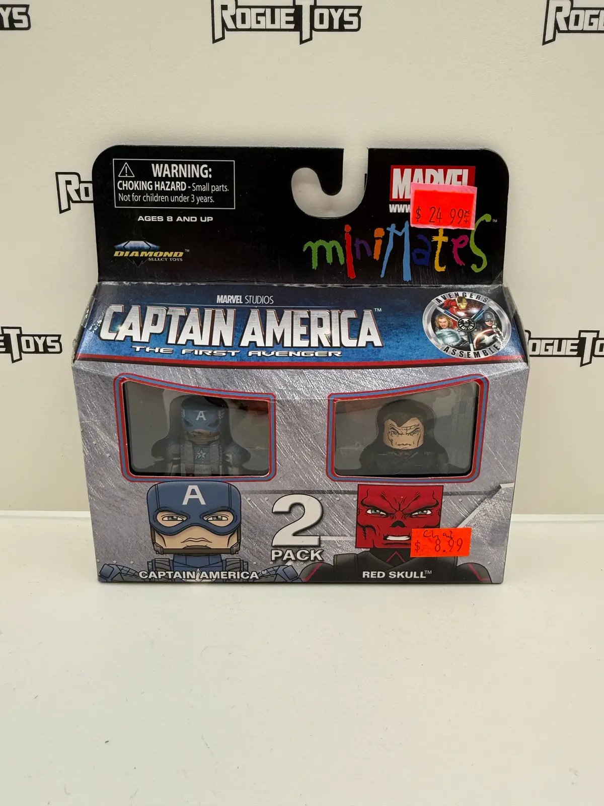Diamond Select Toys Marvel Minimates Captain America: The First Avenger 2-Pack Captain America & Red Skull 1