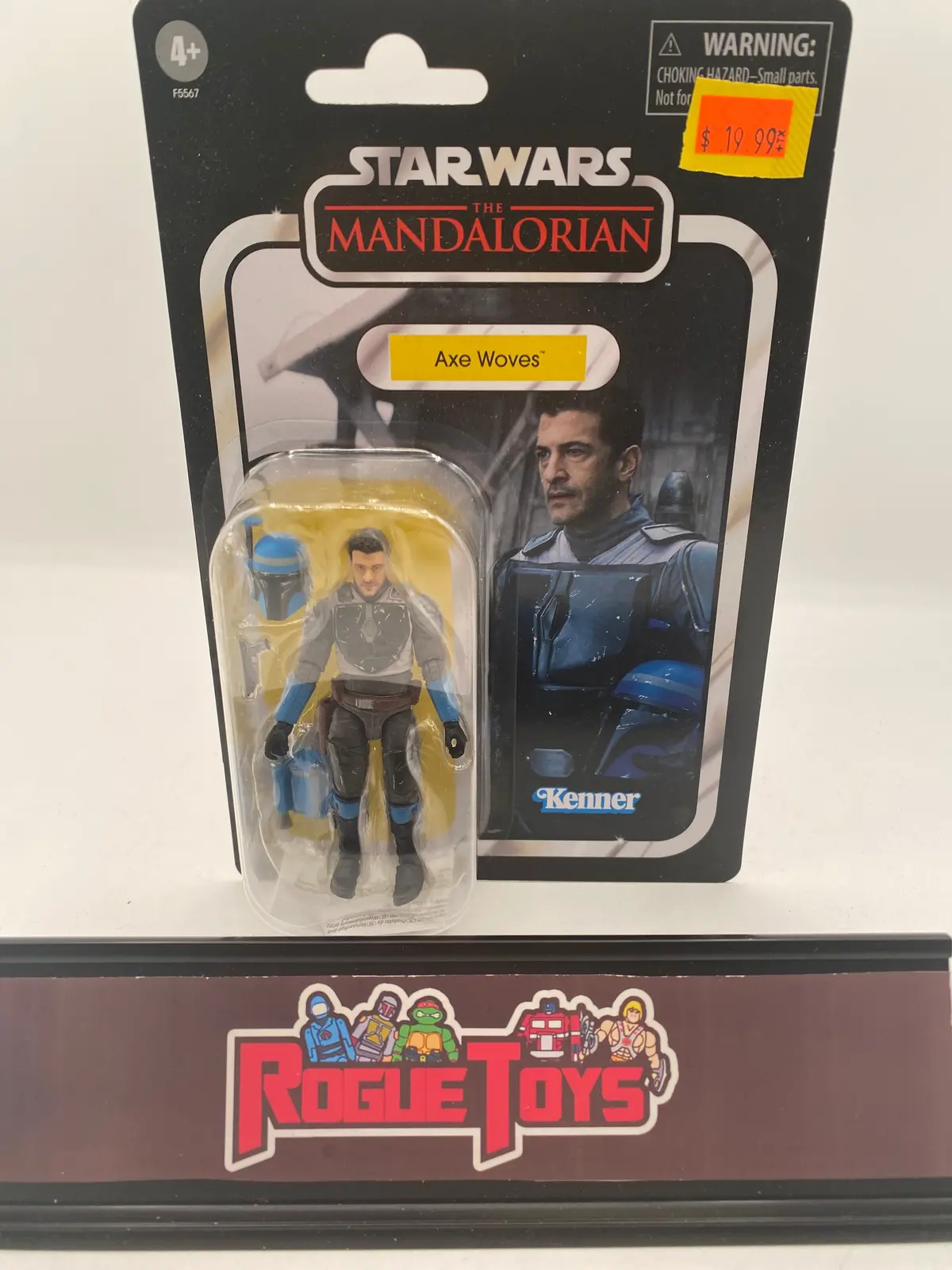 Kenner Star Wars: The Mandalorian Axe Woves 1