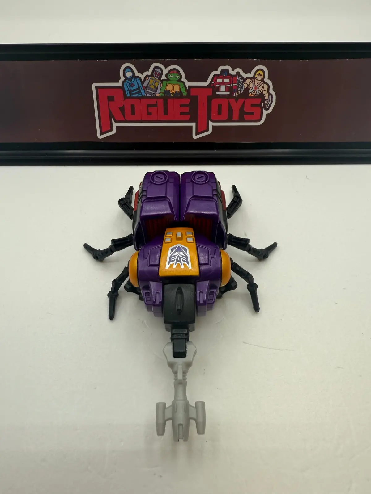 Hasbro Transformers Generations Combiner Wars Legends Class Decepticon Insecticon Bombshell 1
