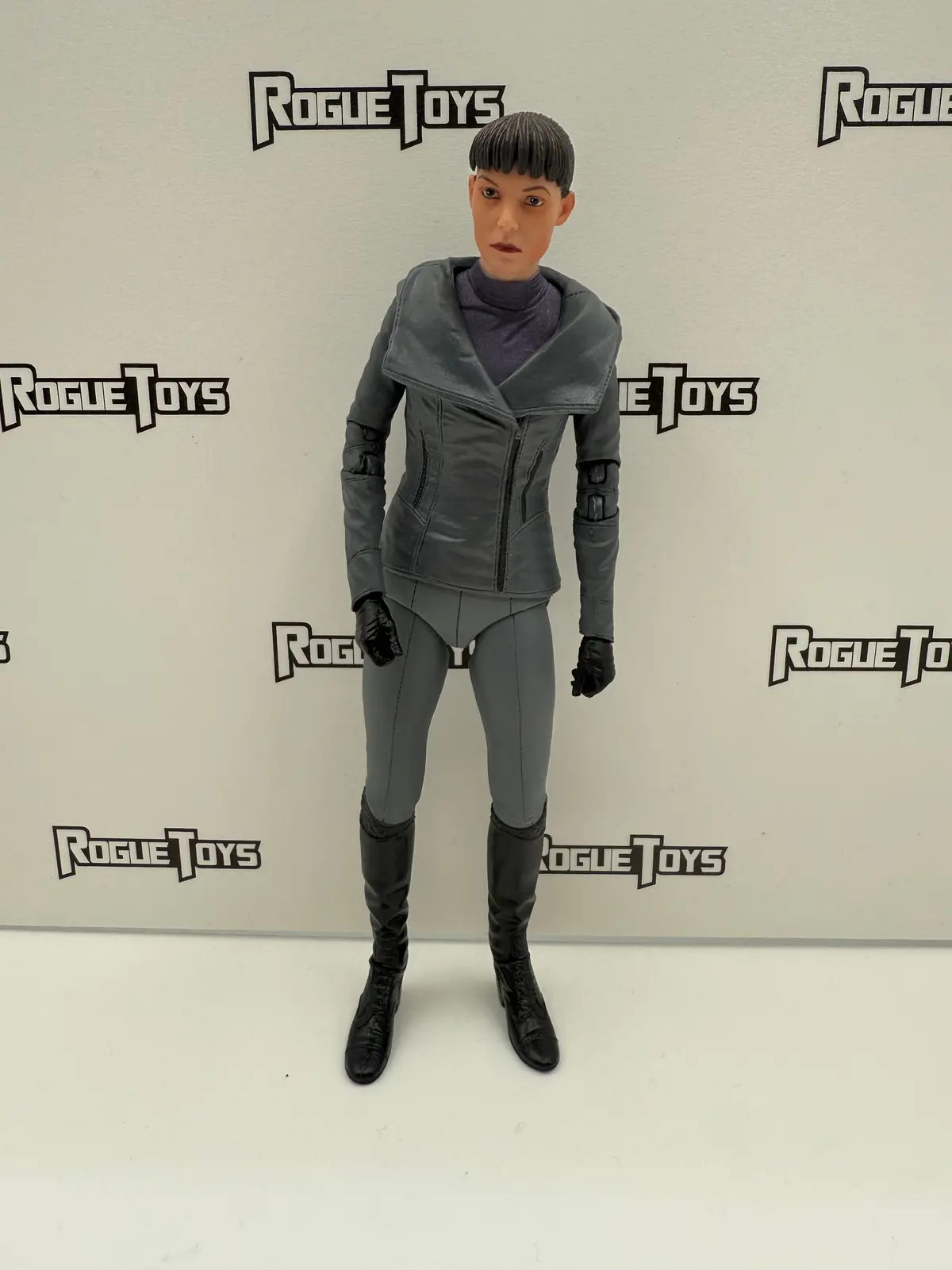 Neca Blade Runner 2049 Luv 1