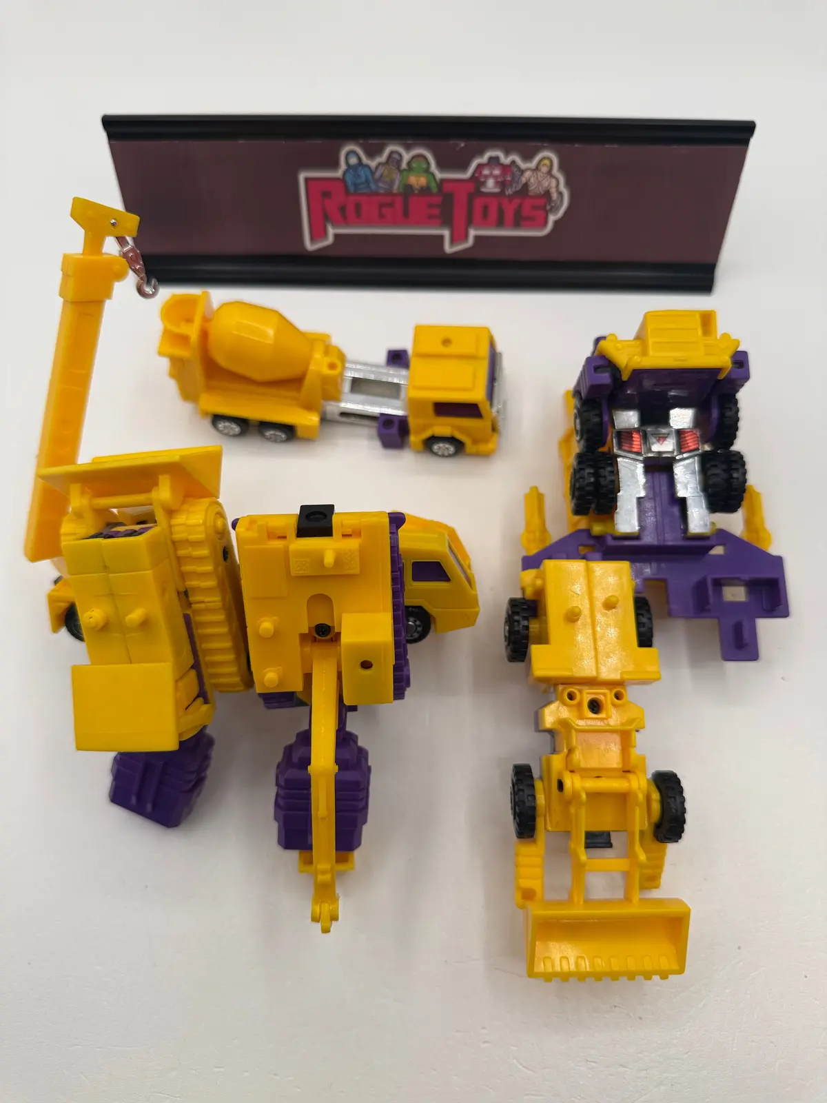 Hasbro Transformers G2 Devastator 1