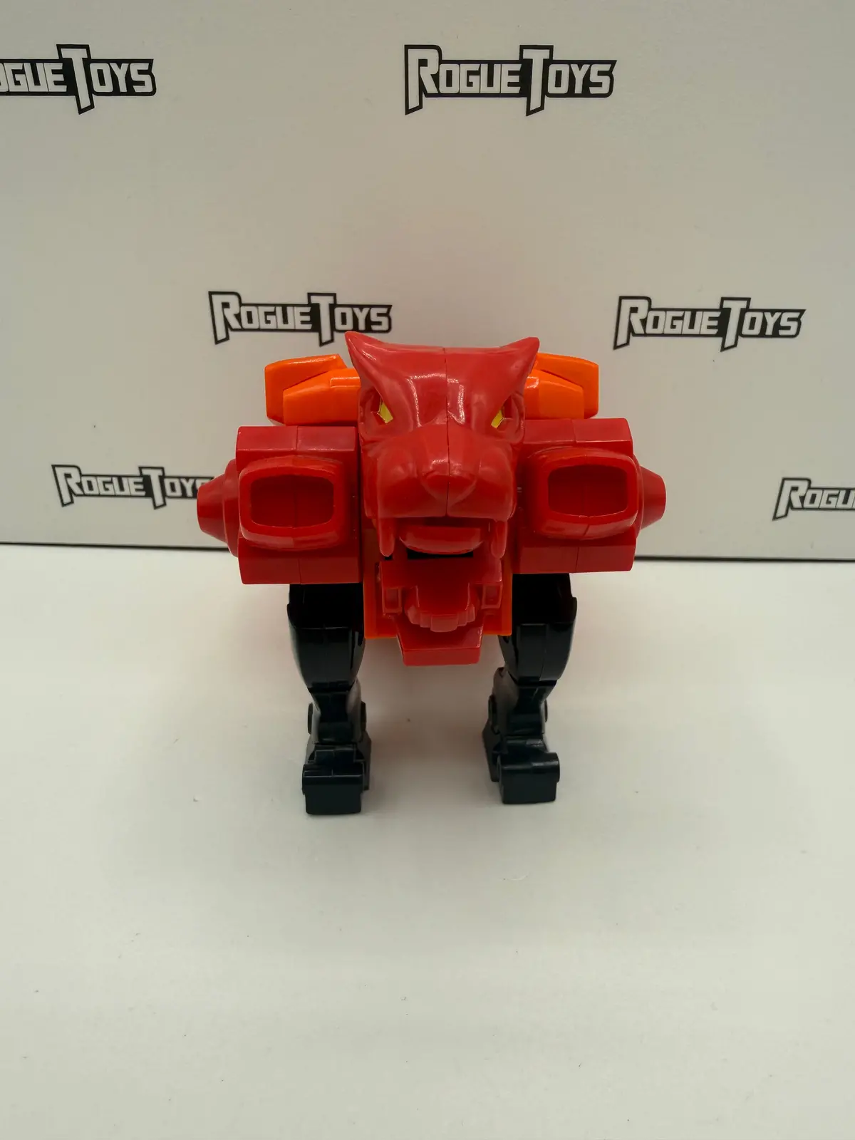 Hasbro Transformers G1 Rampage 1