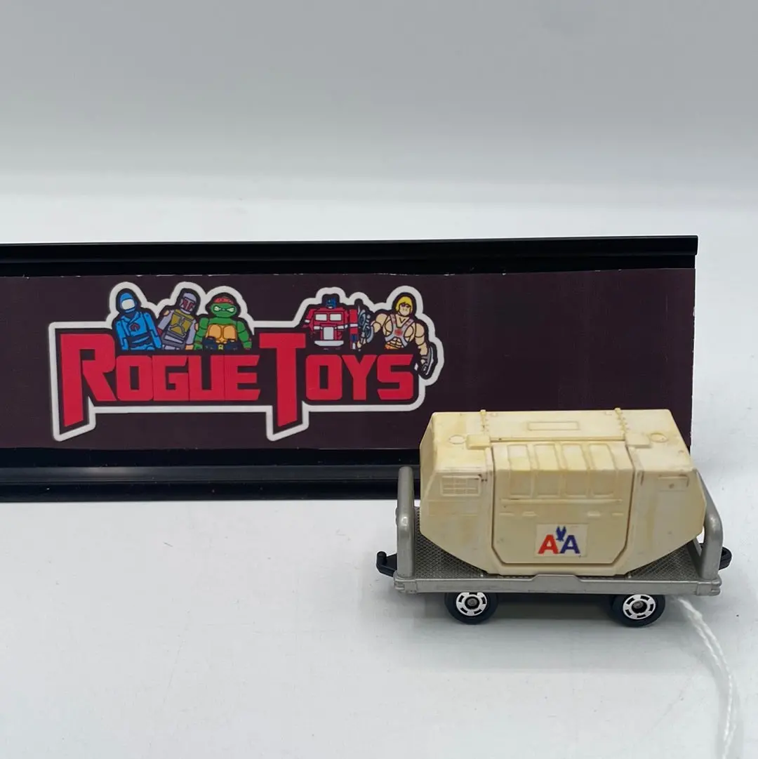 Tomica American Airline Luggage Container 1
