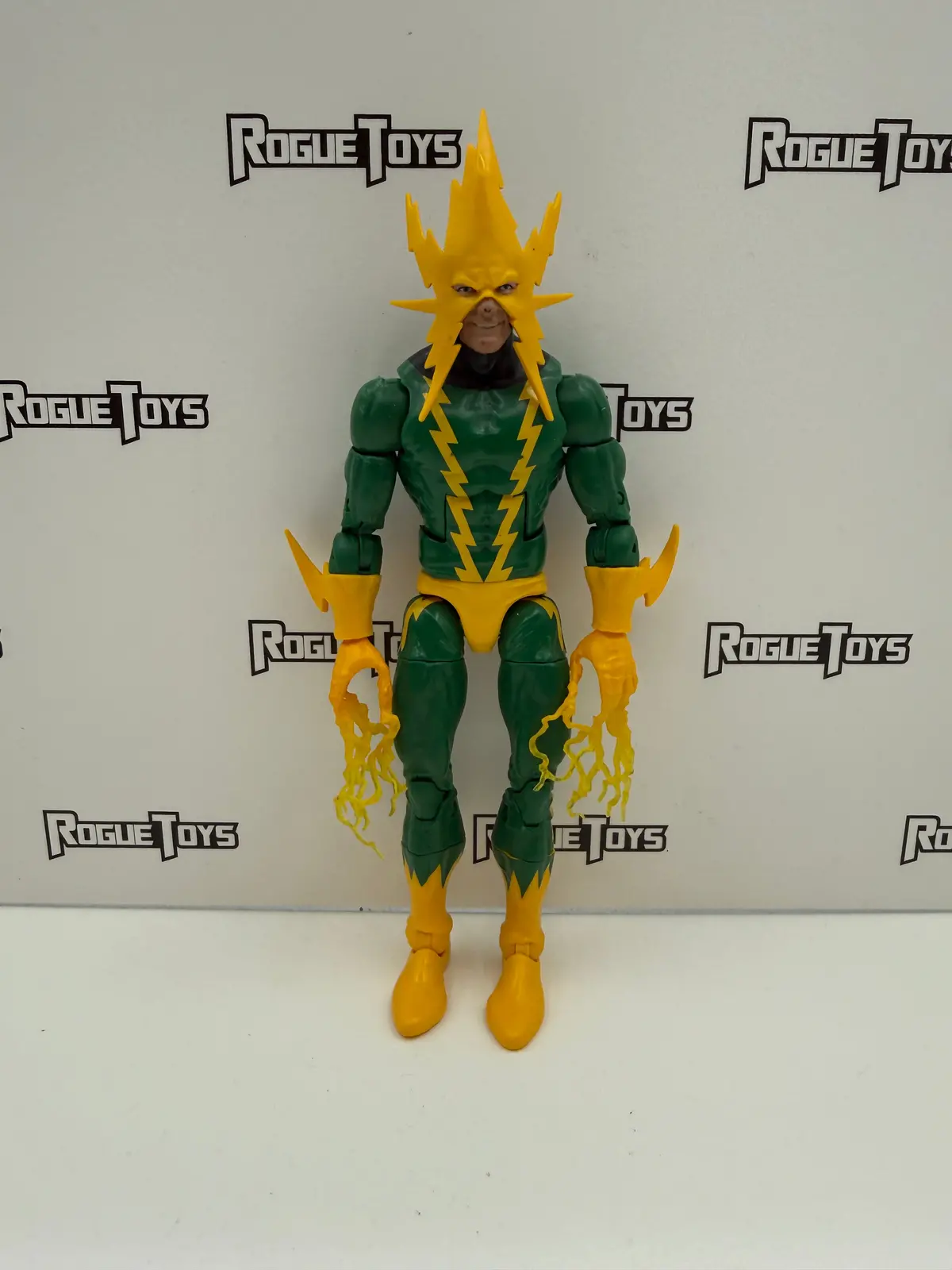 Hasbro Marvel Legends Spider-Man Retro Collection Electro 1