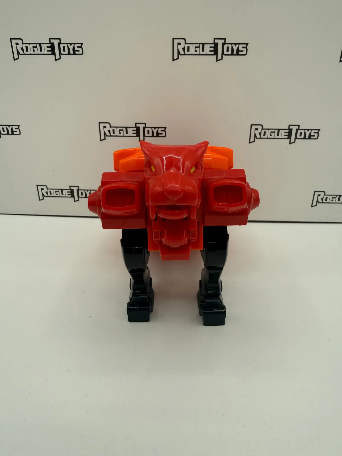 Hasbro Transformers G1 Rampage 1