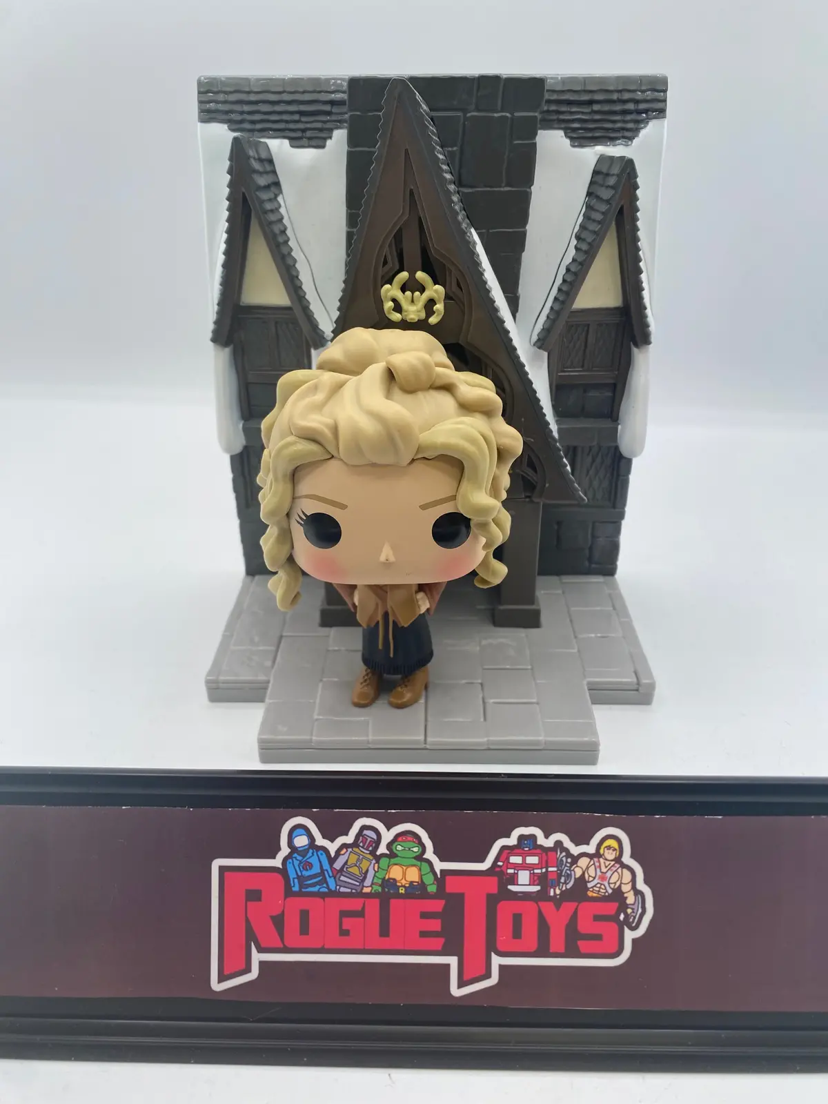 Funko Pop! Harry Potter Deluxe Madame Rosmerta W/ The Three Broomsticks 157 1