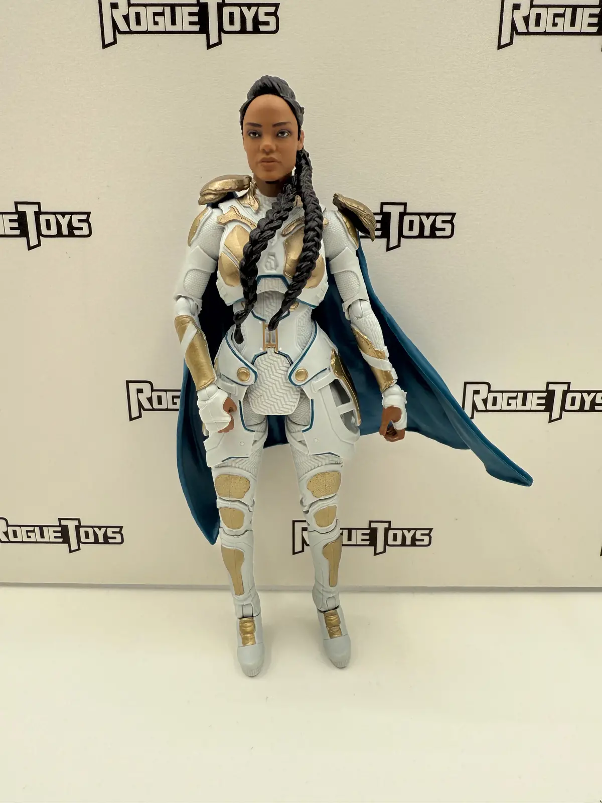 Hasbro Marvel Legends Avengers Endgame Valkyrie 1