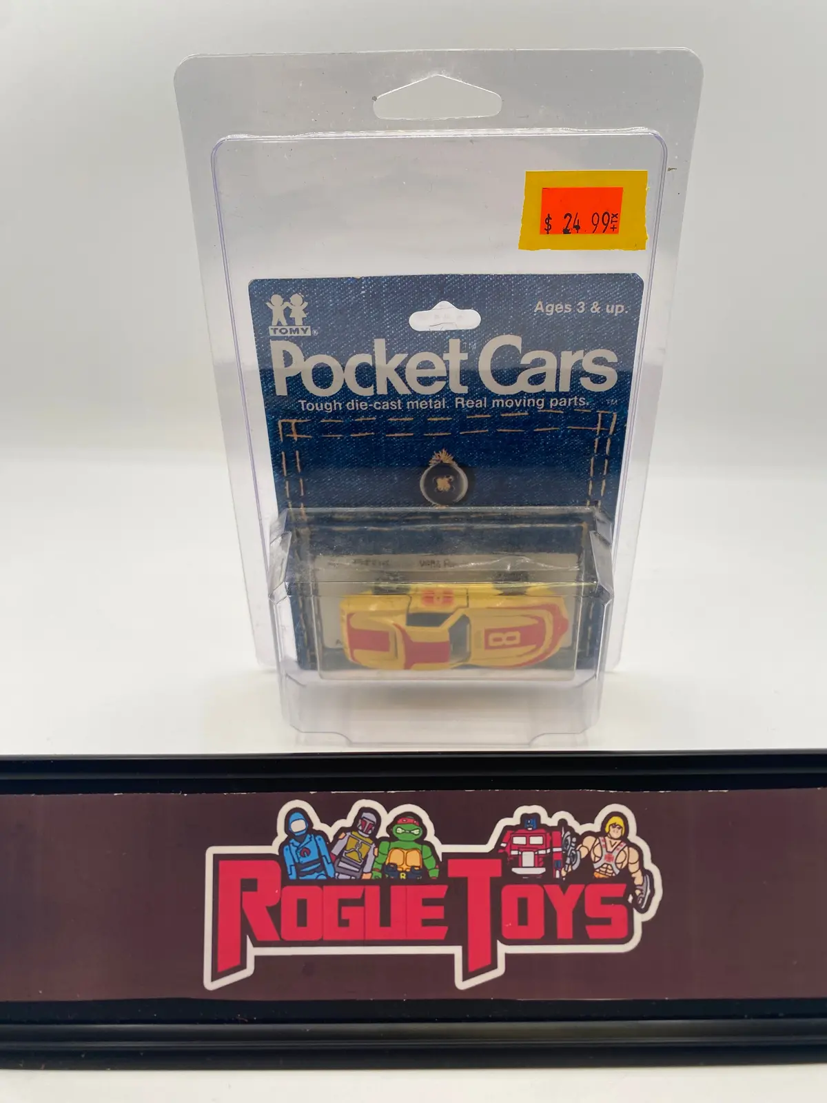 Tomy Pocket Cars Vette Racer 1