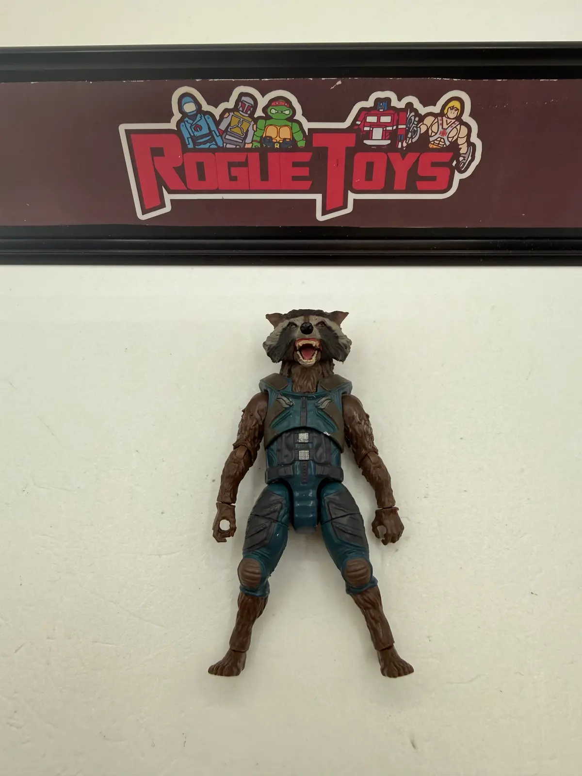Hasbro Marvel Legends Rocket Raccoon 1